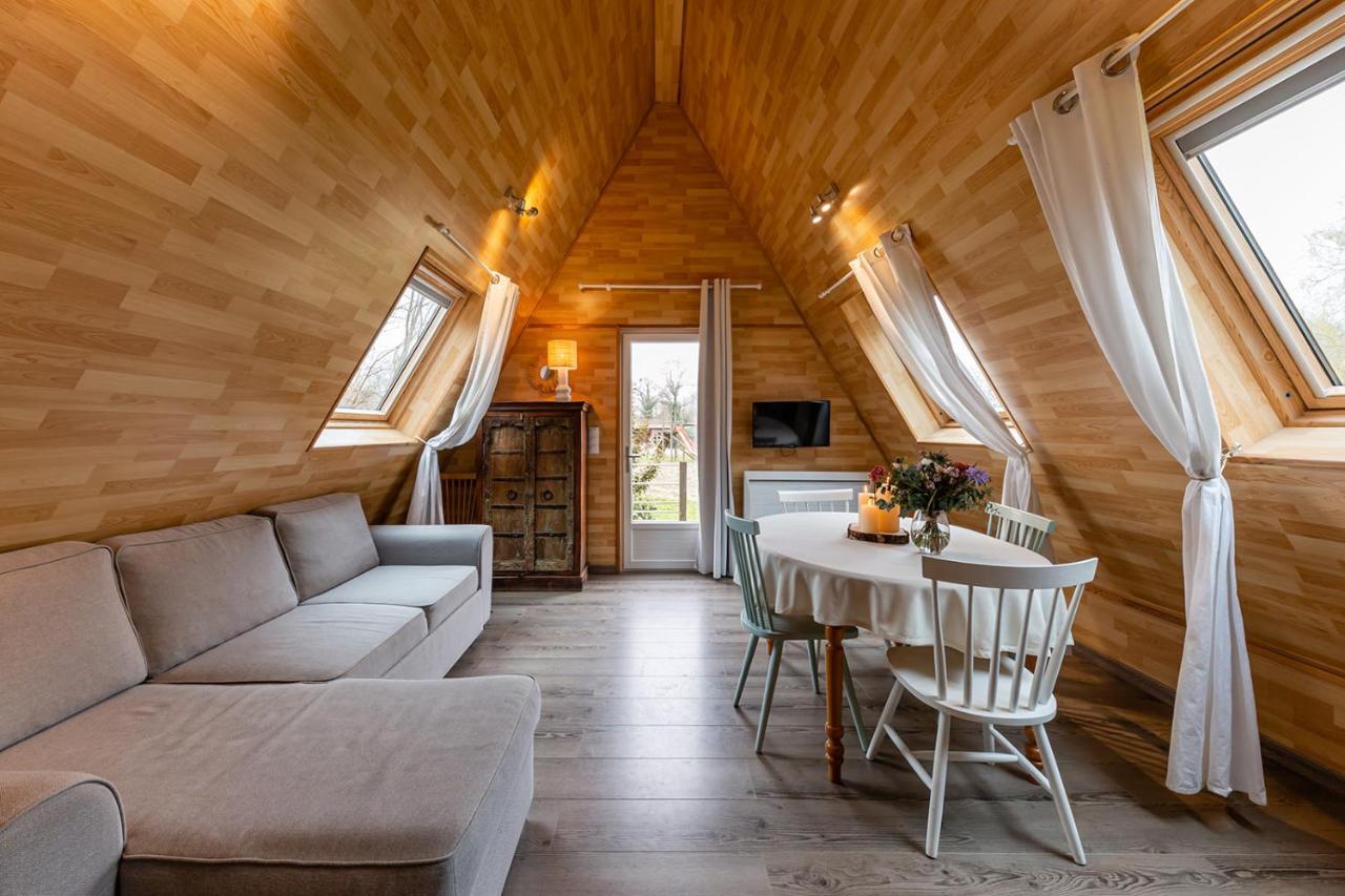 Les Lodges De Malbrough Aire-sur-la-Lys Exterior photo
