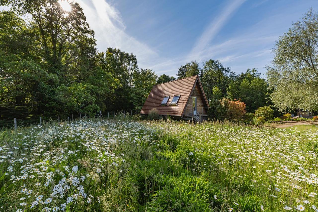 Les Lodges De Malbrough Aire-sur-la-Lys Exterior photo